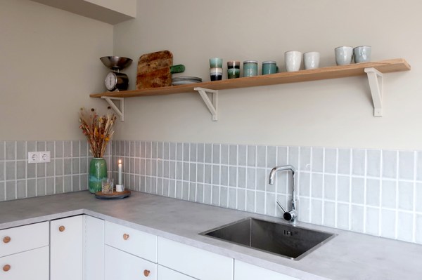 product2/amadis/seville/amadissevilleolivo65x13ent