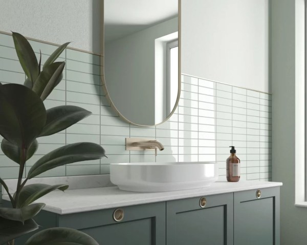 product2/equipe/costanova/equipecostanovaaloegloss2